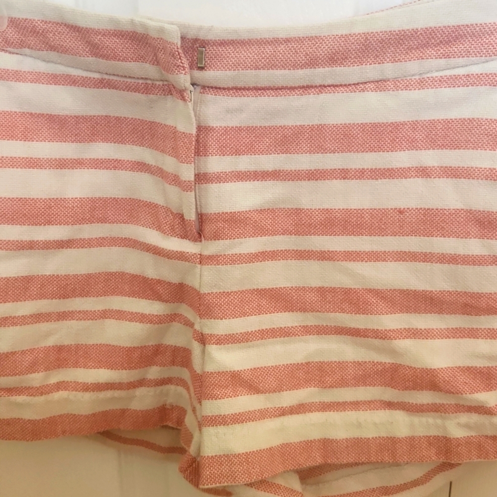 Fun day shorts to go on vacation/ day trips